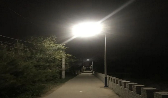 筑起安全墙 照亮乡村路——电子游戏网页版-电子游戏（中国）
鼎力支持包抓共建村社文明创建工作(图3)